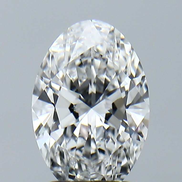 Lab-Grown 2.30 Carat Oval Shape Diamond color E Clarity VVS2, precious stones, engagement diamonds