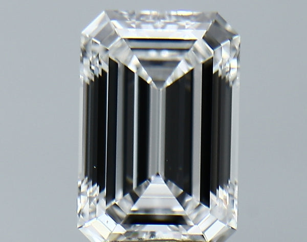 Lab-Grown 3.12 Carat Emerald Cut Diamond color E Clarity VVS2, precious stones, engagement diamonds
