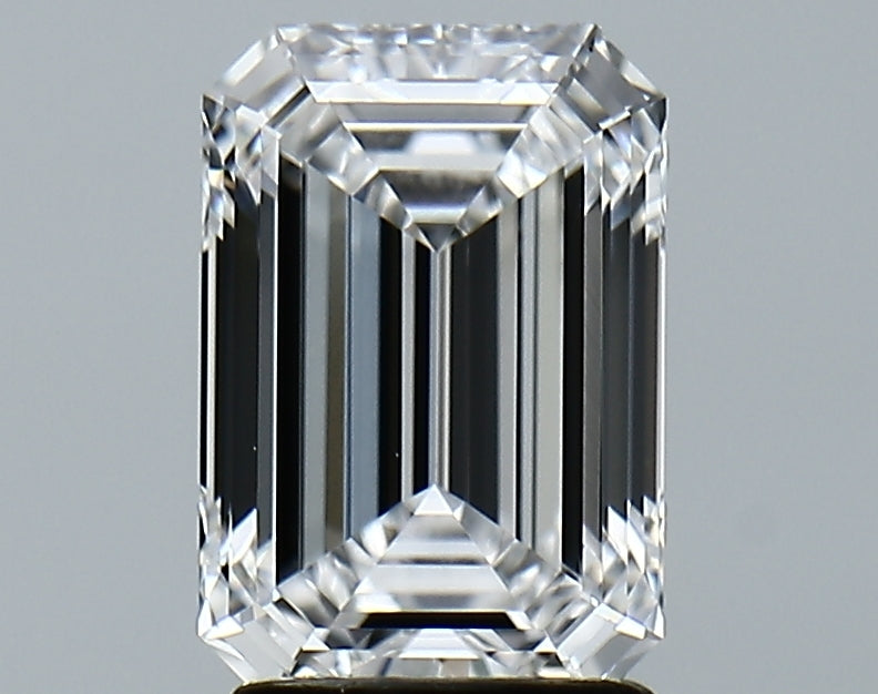 Lab-Grown 2.21 Carat Emerald Cut Diamond color D Clarity VS1, precious stones, engagement diamonds