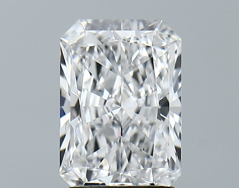 Lab-Grown 2.09 Carat Radiant Cut Diamond color D Clarity VS1, precious stones, engagement diamonds