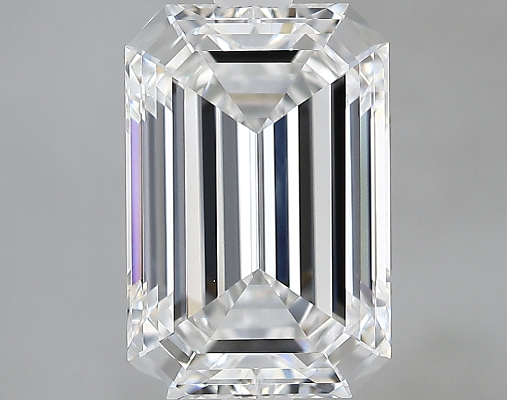 Lab-Grown 2.62 Carat Emerald Cut Diamond color E Clarity VVS2, precious stones, engagement diamonds