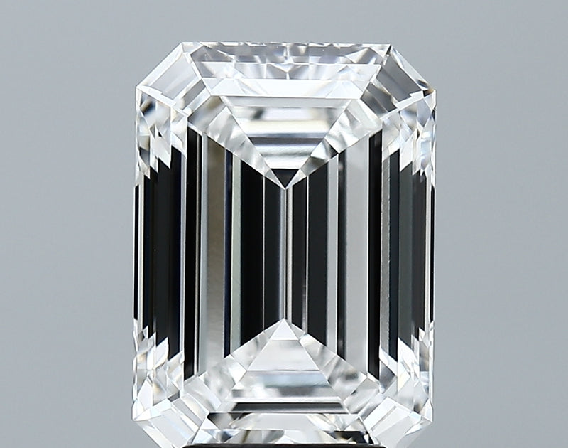 Lab-Grown 4.58 Carat Emerald Cut Diamond color E Clarity VVS2 With GIA Certificate, precious stones, engagement diamonds