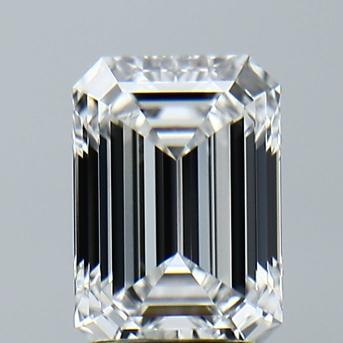Lab-Grown 2.20 Carat Emerald Cut Diamond color E Clarity VVS2, precious stones, engagement diamonds