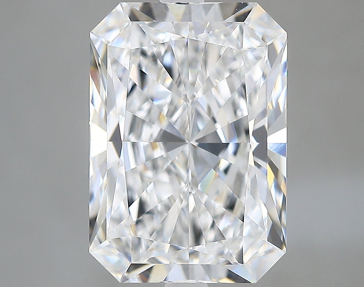 Lab-Grown 5.00 Carat Radiant Cut Diamond color E Clarity VS1 With GIA Certificate, precious stones, engagement diamonds