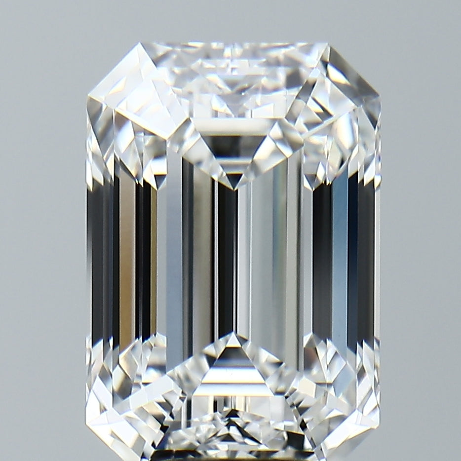 Lab-Grown 7.04 Carat Emerald Cut Diamond color E Clarity VVS2, precious stones, engagement diamonds