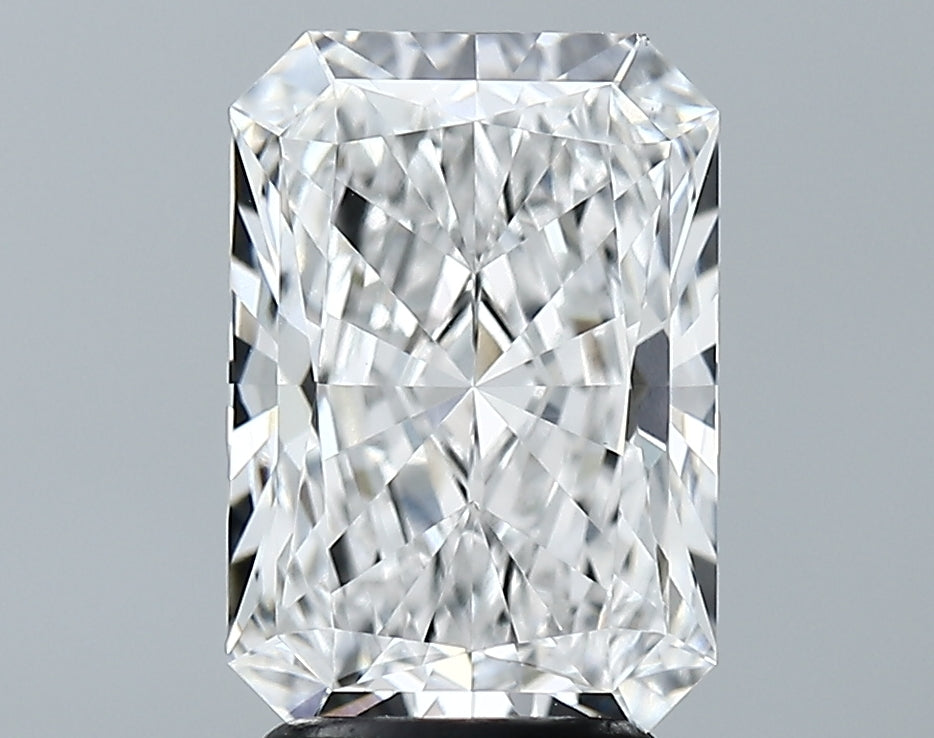 Lab-Grown 3.16 Carat Radiant Cut Diamond color E Clarity VVS1 With GIA Certificate, precious stones, engagement diamonds