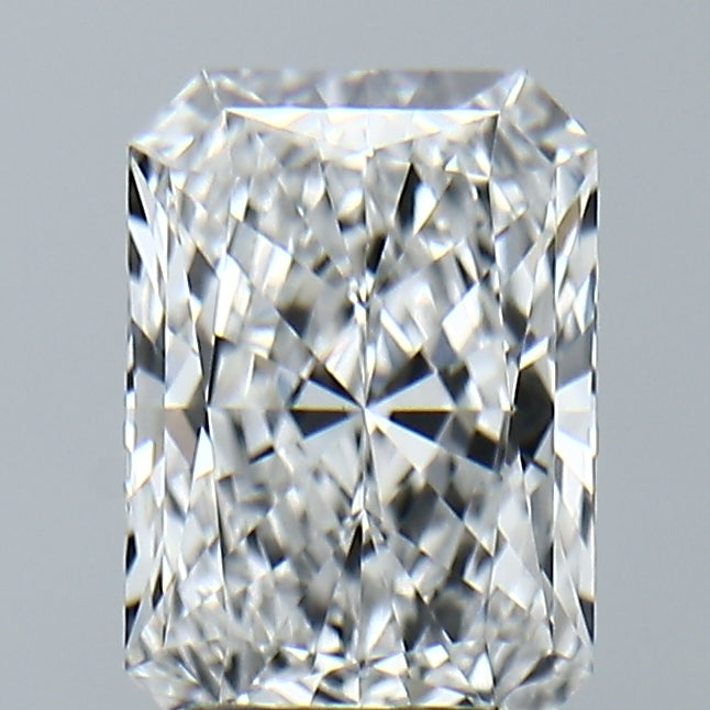 Lab-Grown 2.11 Carat Radiant Cut Diamond color E Clarity VVS2, precious stones, engagement diamonds