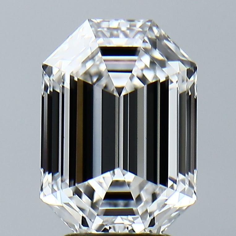 Lab-Grown 3.61 Carat Emerald Cut Diamond color E Clarity VS1, precious stones, engagement diamonds