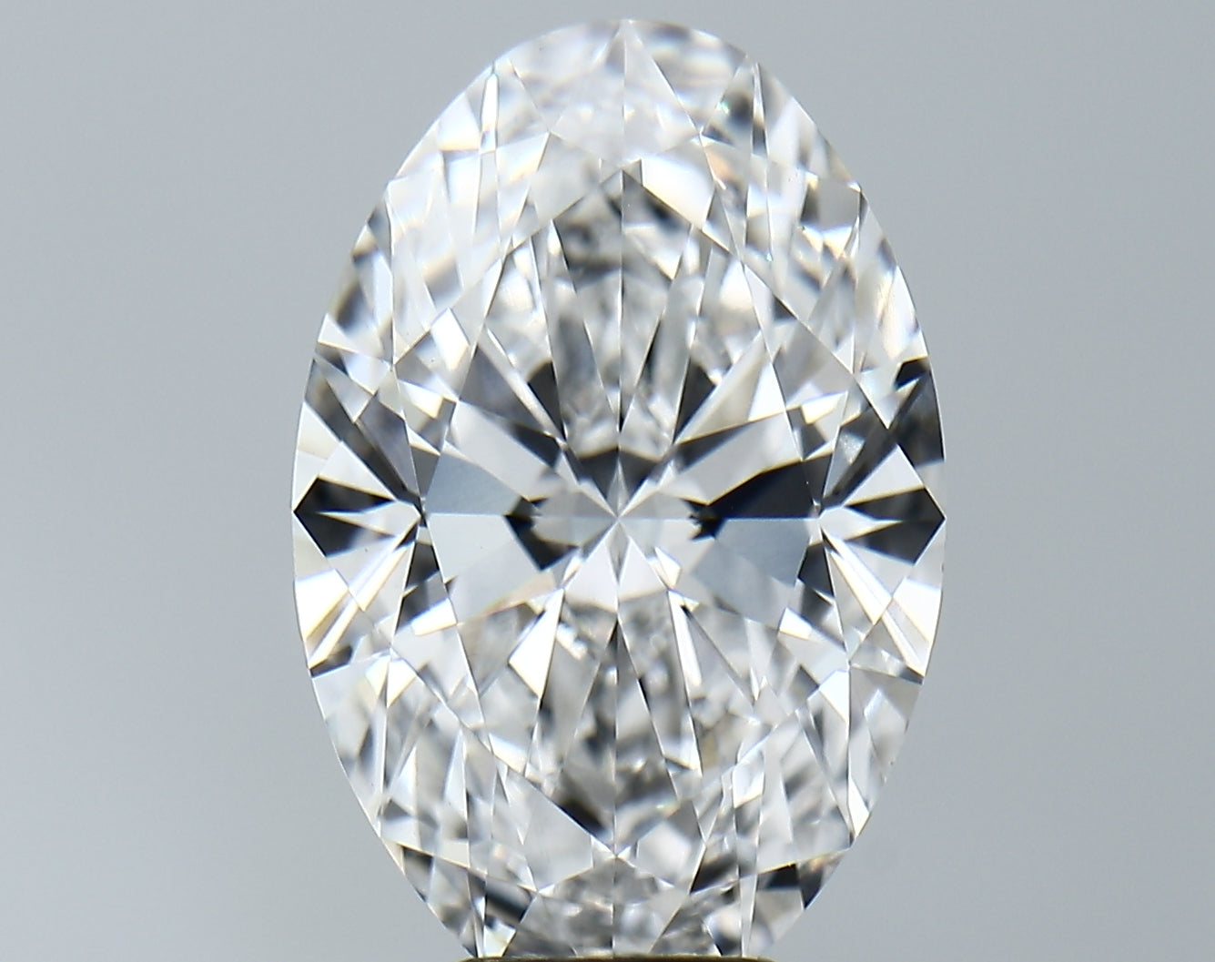 Lab-Grown 7.05 Carat Oval Shape Diamond color E Clarity VS1 With GIA Certificate, precious stones, engagement diamonds