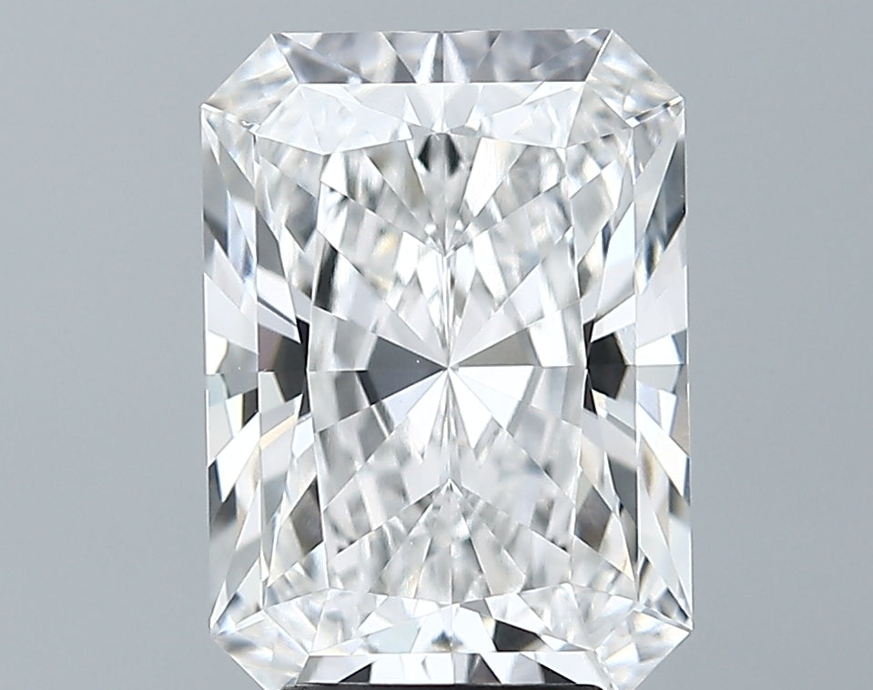 Lab-Grown 4.13 Carat Radiant Cut Diamond color E Clarity VVS2 With GIA Certificate, precious stones, engagement diamonds