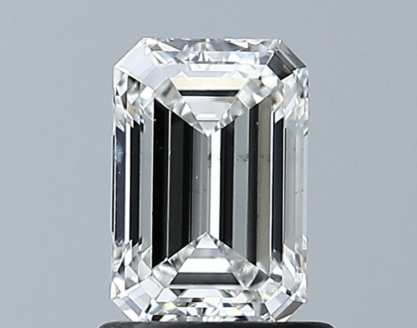 Lab-Grown 0.90 Carat Emerald Cut Diamond color F Clarity VS2, precious stones, engagement diamonds