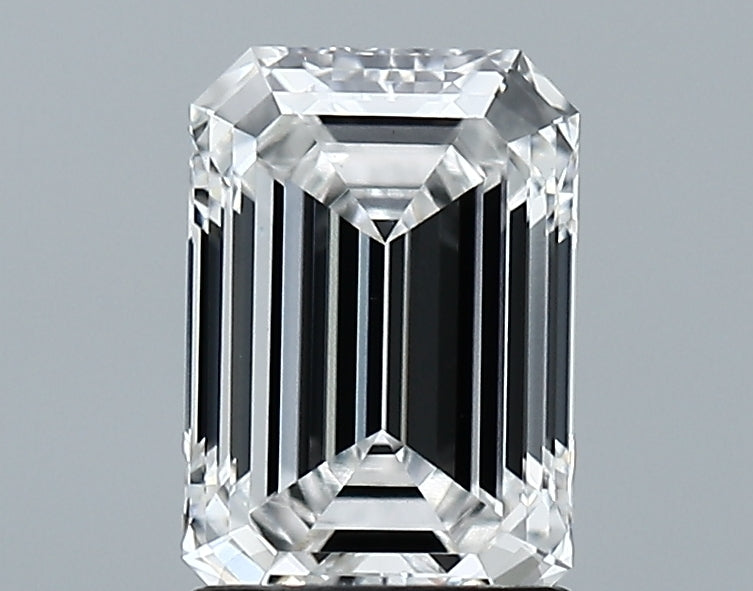 Lab-Grown 1.80 Carat Emerald Cut Diamond color F Clarity VS1, precious stones, engagement diamonds