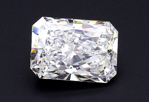 Lab-Grown 5.32 Carat Radiant Cut Diamond color F Clarity VS2 With GIA Certificate, precious stones, engagement diamonds