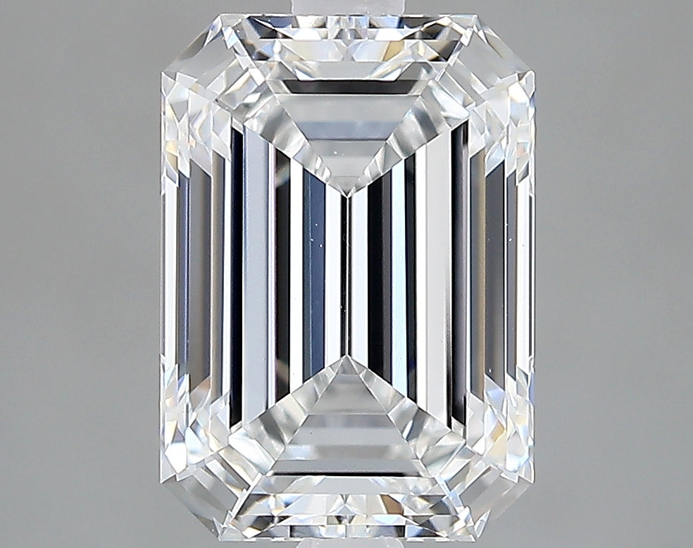 Lab-Grown 2.66 Carat Emerald Cut Diamond color E Clarity VVS2, precious stones, engagement diamonds