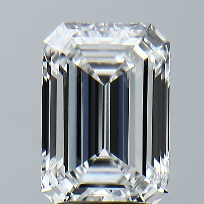Lab-Grown 2.57 Carat Emerald Cut Diamond color E Clarity VS1, precious stones, engagement diamonds