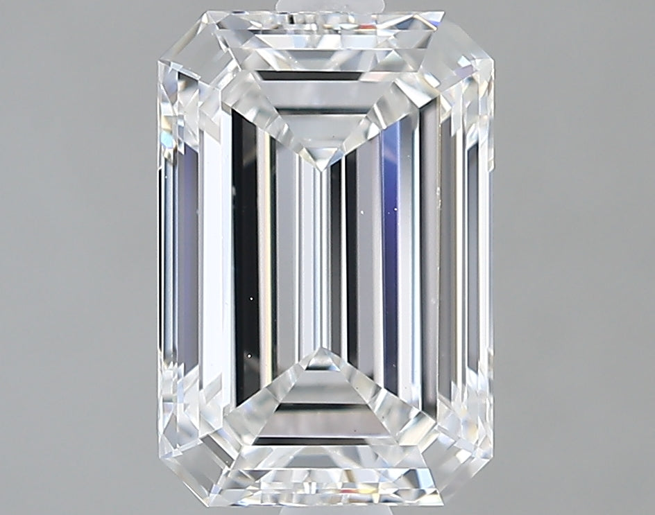 Lab-Grown 2.06 Carat Emerald Cut Diamond color E Clarity VS1 With GIA Certificate, precious stones, engagement diamonds