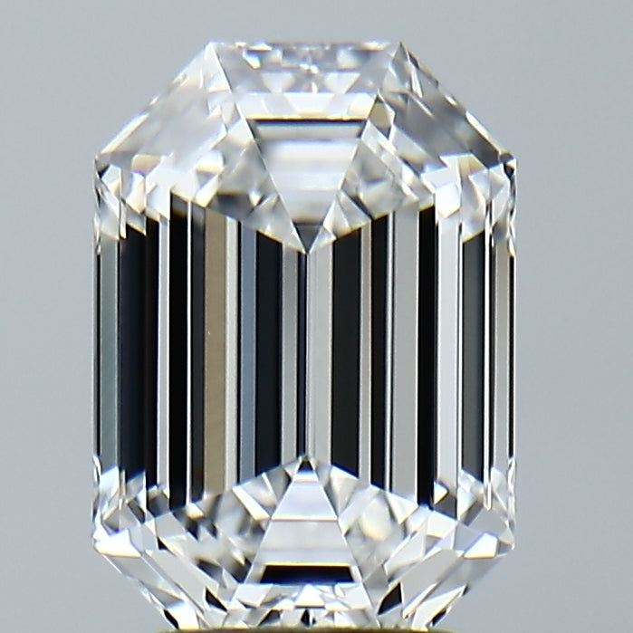 Lab-Grown 2.90 Carat Emerald Cut Diamond color E Clarity VVS2, precious stones, engagement diamonds