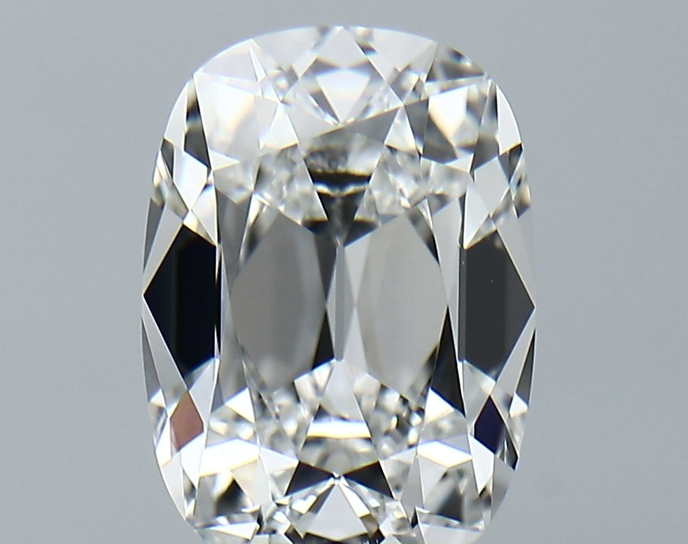 Lab-Grown 4.25 Carat Antique Cushion Cut Diamond color E Clarity VVS2, precious stones, engagement diamonds
