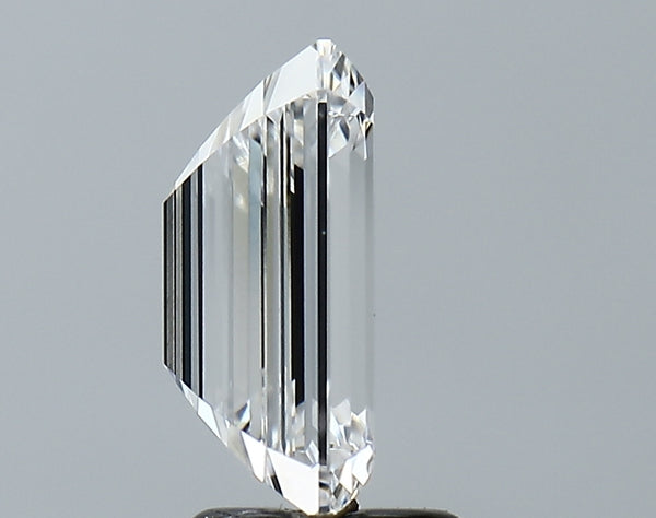 Lab-Grown 2.98 Carat Emerald Cut Diamond color E Clarity VVS2 With GIA Certificate, precious stones, engagement diamonds