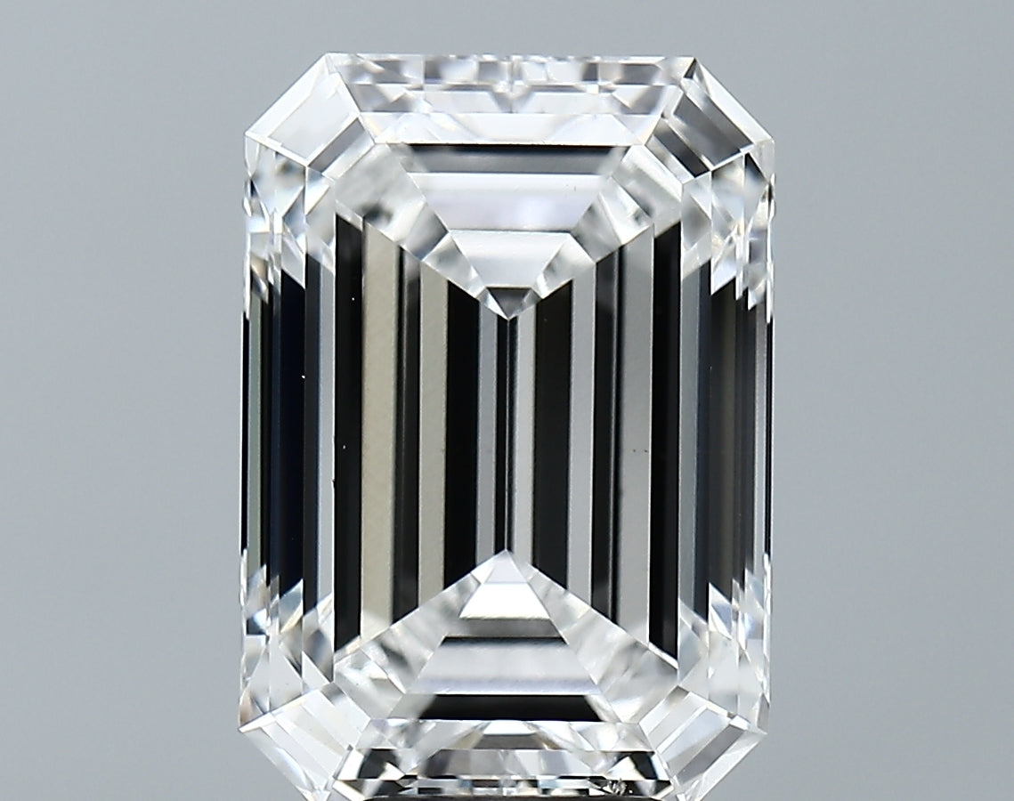 Lab-Grown 6.15 Carat Emerald Cut Diamond color E Clarity VS2 With GIA Certificate, precious stones, engagement diamonds