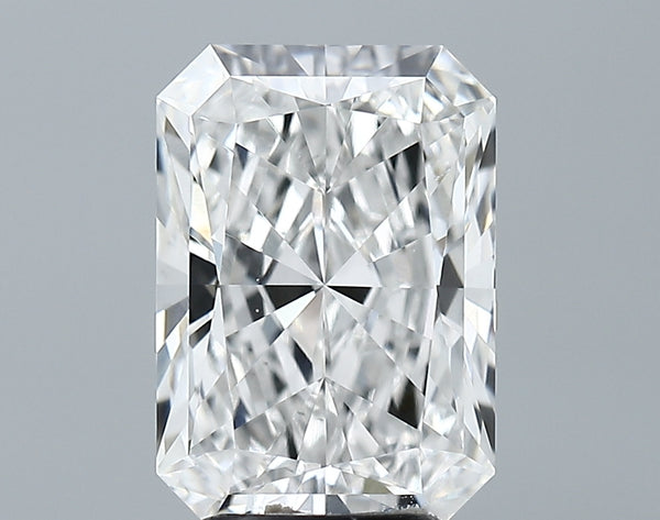 Lab-Grown 3.85 Carat Radiant Cut Diamond color E Clarity VVS2, precious stones, engagement diamonds