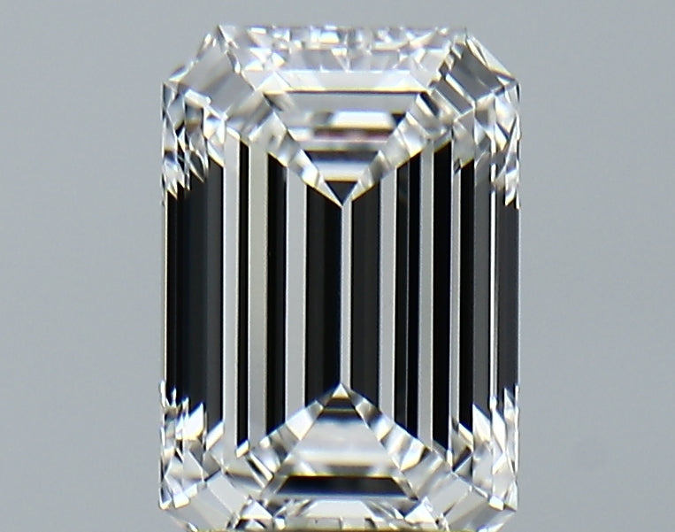Lab-Grown 2.10 Carat Emerald Cut Diamond color E Clarity VVS2, precious stones, engagement diamonds