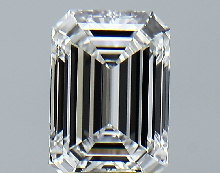 Lab-Grown 2.10 Carat Emerald Cut Diamond color E Clarity VVS2, precious stones, engagement diamonds
