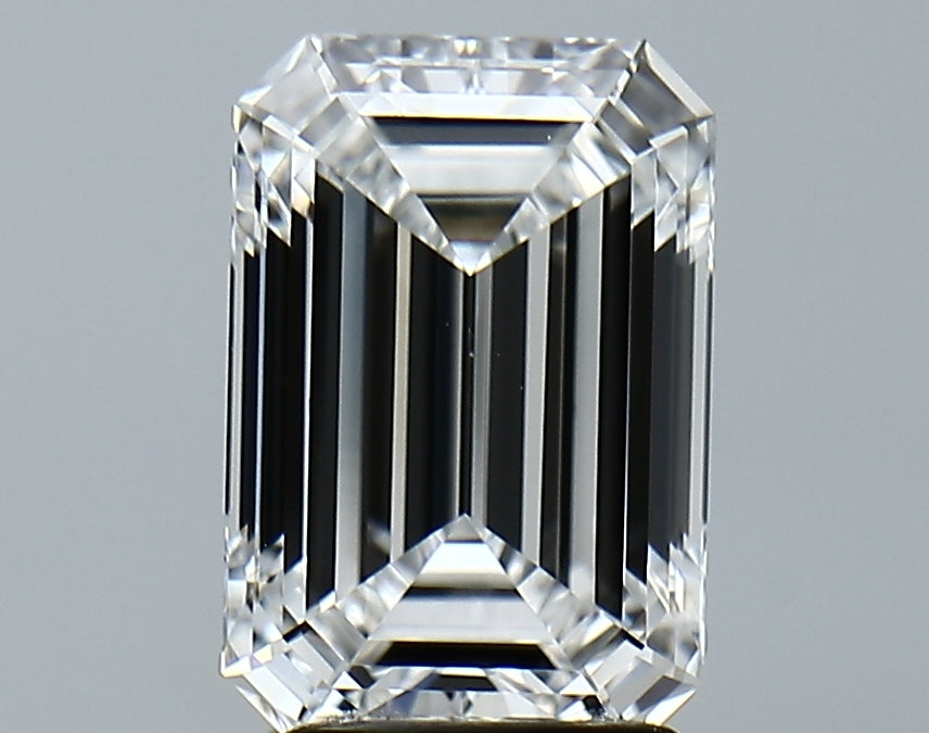 Lab-Grown 2.64 Carat Emerald Cut Diamond color E Clarity VVS2 With GIA Certificate, precious stones, engagement diamonds