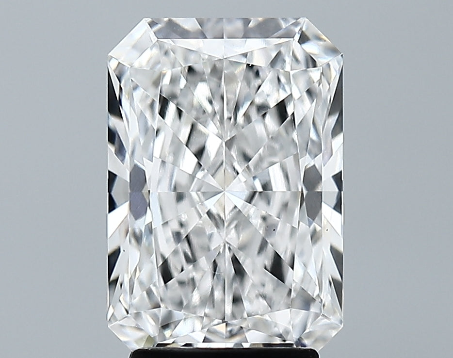 Lab-Grown 3.14 Carat Radiant Cut Diamond color E Clarity VS1 With GIA Certificate, precious stones, engagement diamonds