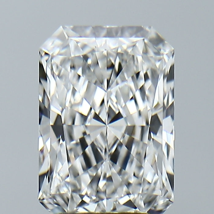 Lab-Grown 2.37 Carat Radiant Cut Diamond color E Clarity VVS2, precious stones, engagement diamonds