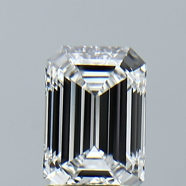 Lab-Grown 1.35 Carat Emerald Cut Diamond color D Clarity VVS2, precious stones, engagement diamonds