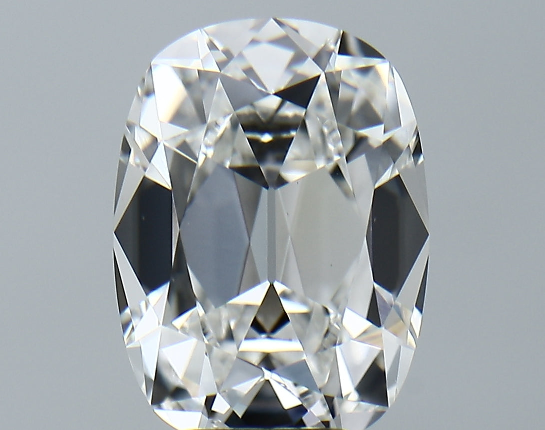Lab-Grown 5.62 Carat Antique Cushion Cut Diamond color E Clarity VVS2, precious stones, engagement diamonds