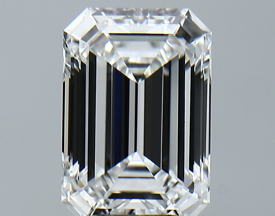 Lab-Grown 3.60 Carat Emerald Cut Diamond color E Clarity VVS2, precious stones, engagement diamonds