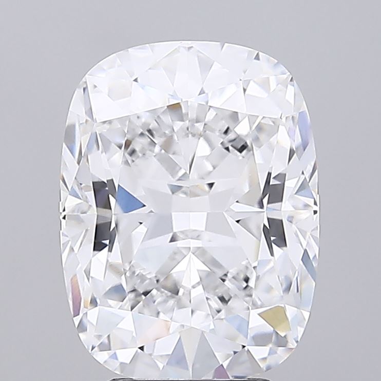 Lab-Grown 4.92 Carat Cushion Modified Brilliant Cut Diamond color E Clarity VVS2 With GIA Certificate, precious stones, engagement diamonds