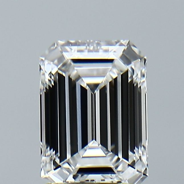 Lab-Grown 1.55 Carat Emerald Cut Diamond color E Clarity VVS2, precious stones, engagement diamonds
