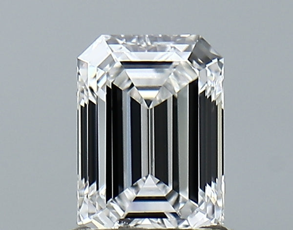 Lab-Grown 1.01 Carat Emerald Cut Diamond color E Clarity VVS2, precious stones, engagement diamonds