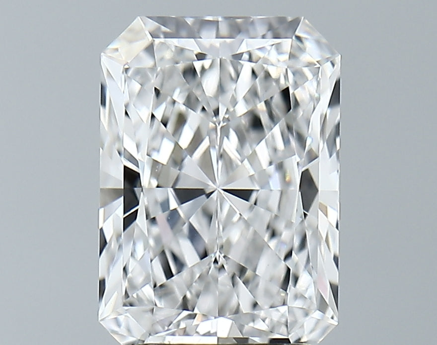Lab-Grown 3.08 Carat Radiant Cut Diamond color E Clarity VVS2 With GIA Certificate, precious stones, engagement diamonds