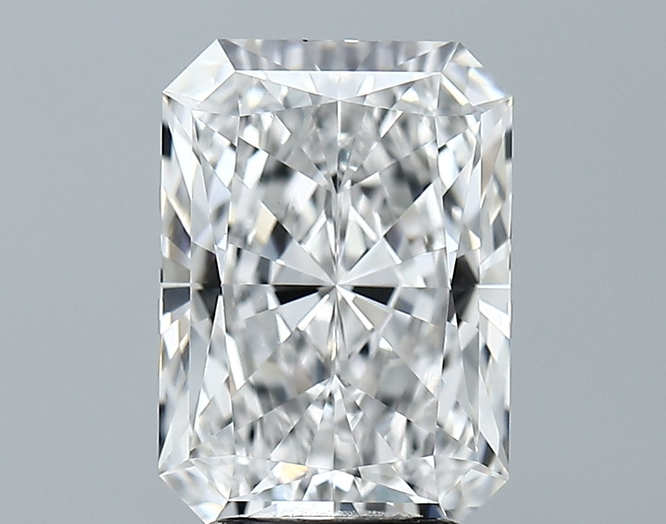 Lab-Grown 3.21 Carat Radiant Cut Diamond color E Clarity VVS2 With GIA Certificate, precious stones, engagement diamonds