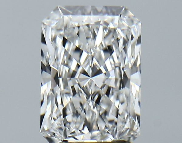 Lab-Grown 2.67 Carat Radiant Cut Diamond color E Clarity VS1, precious stones, engagement diamonds