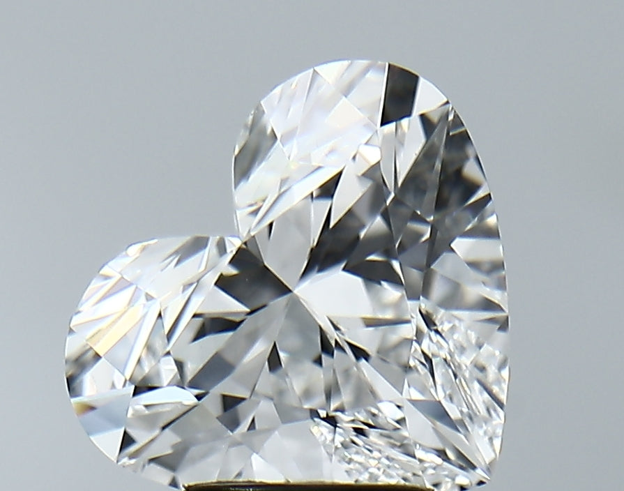 Lab-Grown 3.32 Carat Heart Shape Diamond color E Clarity VVS2 With GIA Certificate, precious stones, engagement diamonds