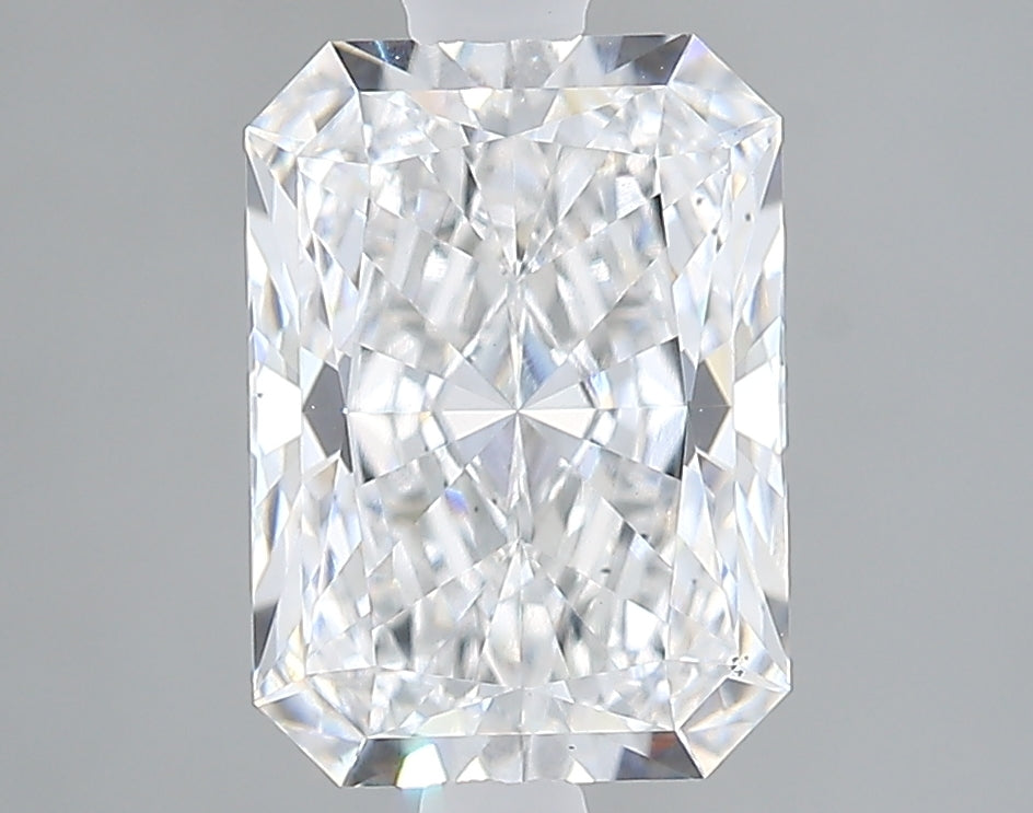 Lab-Grown 2.11 Carat Radiant Cut Diamond color E Clarity VS2 With GIA Certificate, precious stones, engagement diamonds
