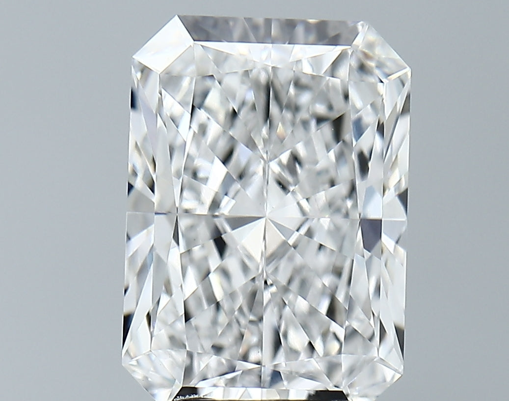 Lab-Grown 5.02 Carat Radiant Cut Diamond color E Clarity VVS2 With GIA Certificate, precious stones, engagement diamonds