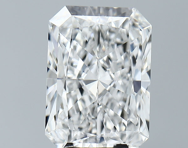 Lab-Grown 5.02 Carat Radiant Cut Diamond color E Clarity VVS2 With GIA Certificate, precious stones, engagement diamonds