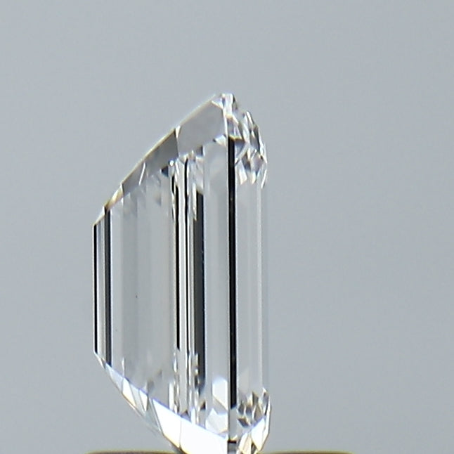 Lab-Grown 1.59 Carat Emerald Cut Diamond color E Clarity VS1, precious stones, engagement diamonds