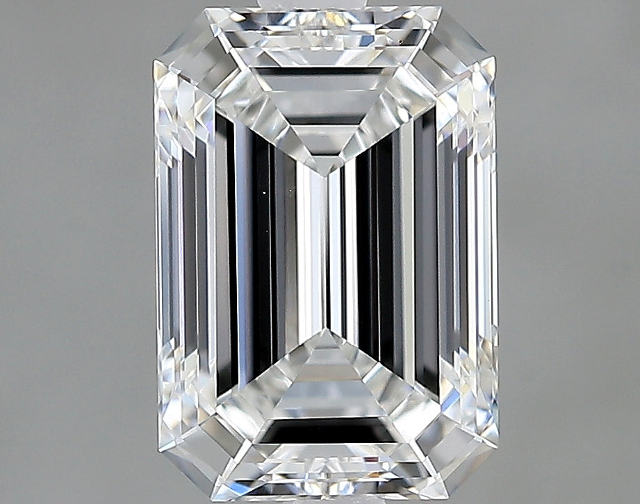 Lab-Grown 2.11 Carat Emerald Cut Diamond color E Clarity VVS2, precious stones, engagement diamonds