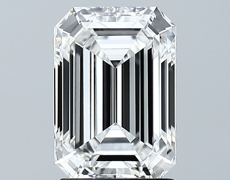 Lab-Grown 2.13 Carat Emerald Cut Diamond color E Clarity VS1 With GIA Certificate, precious stones, engagement diamonds