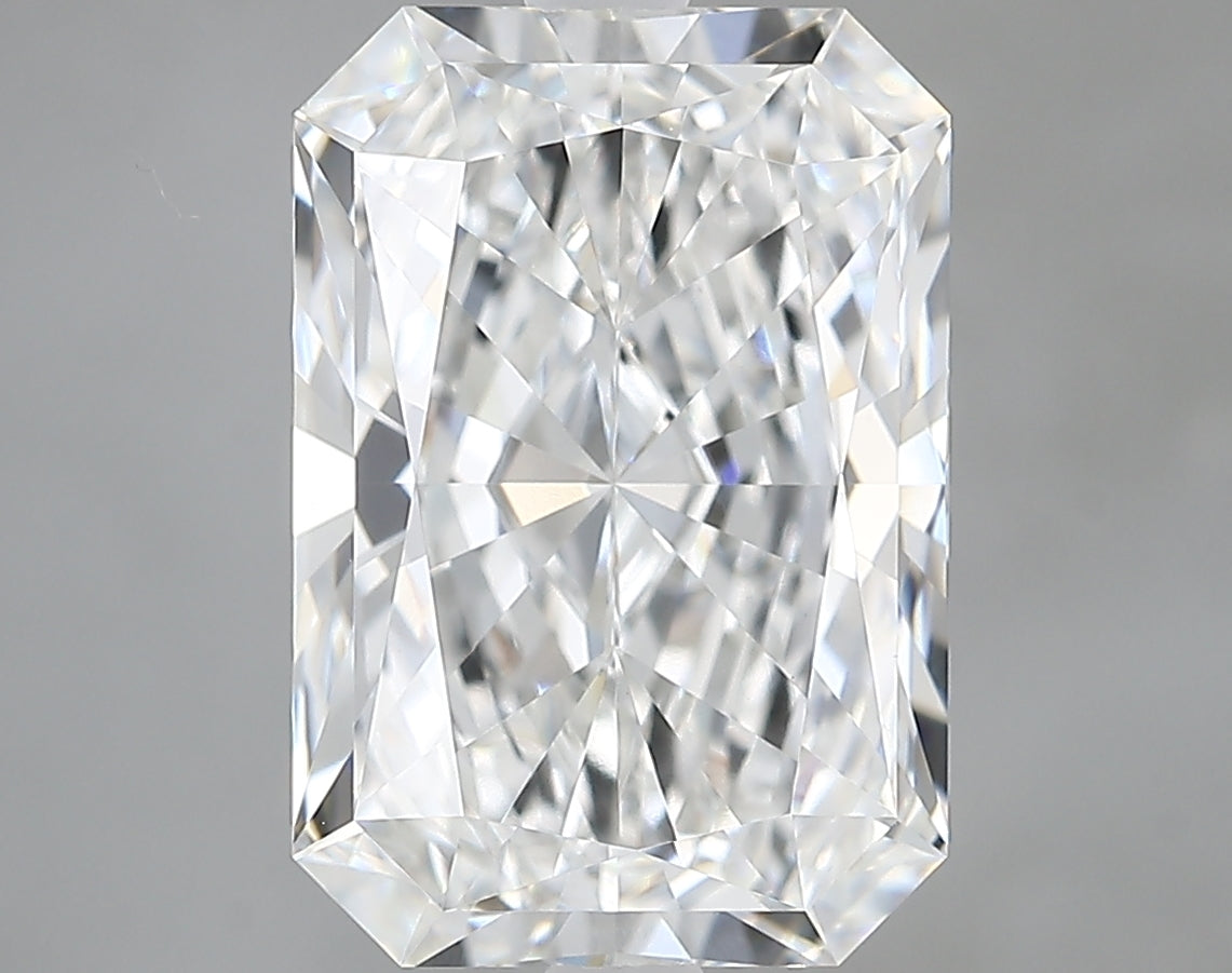 Lab-Grown 3.79 Carat Radiant Cut Diamond color F Clarity VVS2, precious stones, engagement diamonds