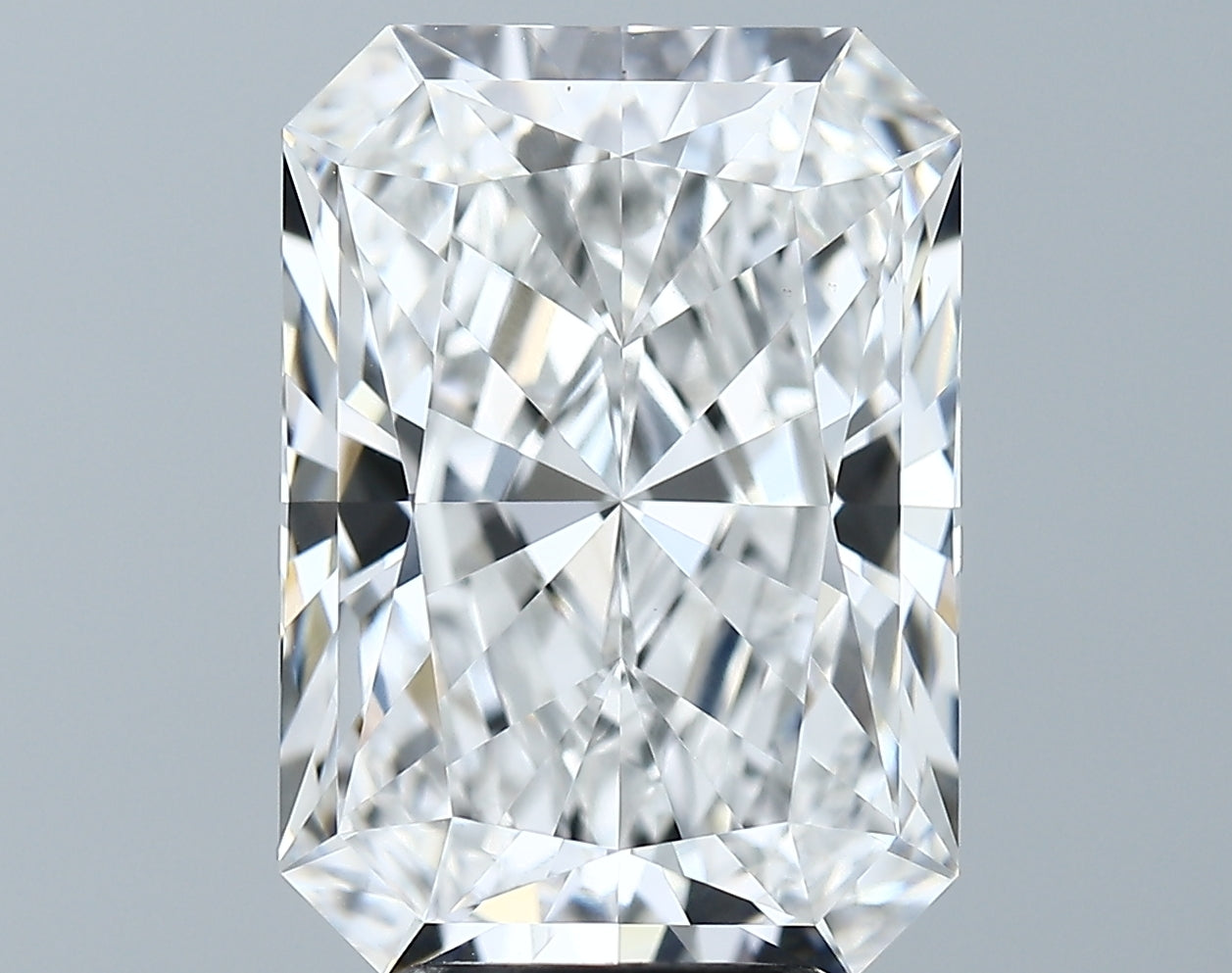 Lab-Grown 5.19 Carat Radiant Cut Diamond color E Clarity VVS2 With GIA Certificate, precious stones, engagement diamonds