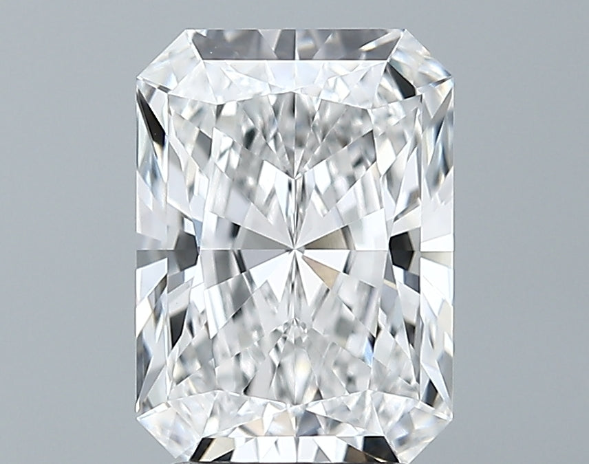 Lab-Grown 2.70 Carat Radiant Cut Diamond color E Clarity VVS2 With GIA Certificate, precious stones, engagement diamonds