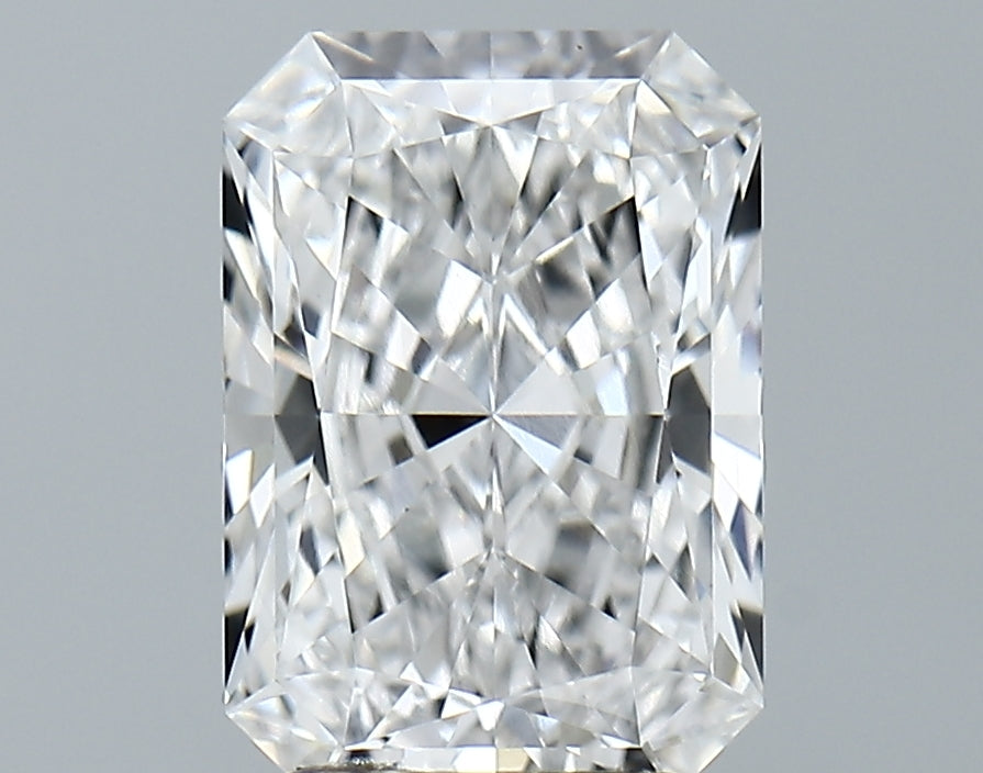 Lab-Grown 3.19 Carat Radiant Cut Diamond color E Clarity VS1 With GIA Certificate, precious stones, engagement diamonds